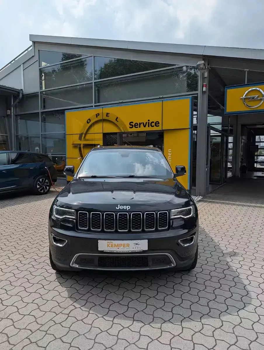 Gebraucht Jeep Grand Cherokee Limited 250 PS (183 kW) 2017 Schwarz metallic SUV