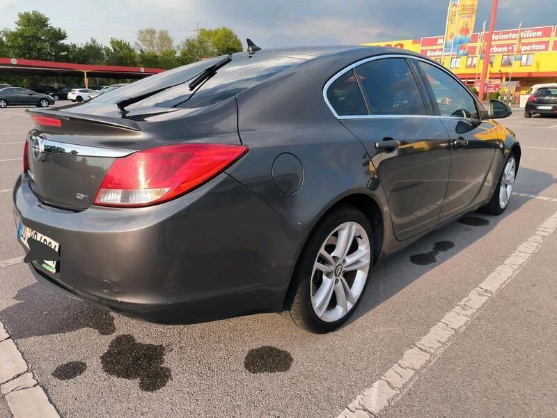 Grau Gebraucht 2009 Opel Insignia Sport Limousine | 3.500 € (Fairer Preis) - Bild 1/4