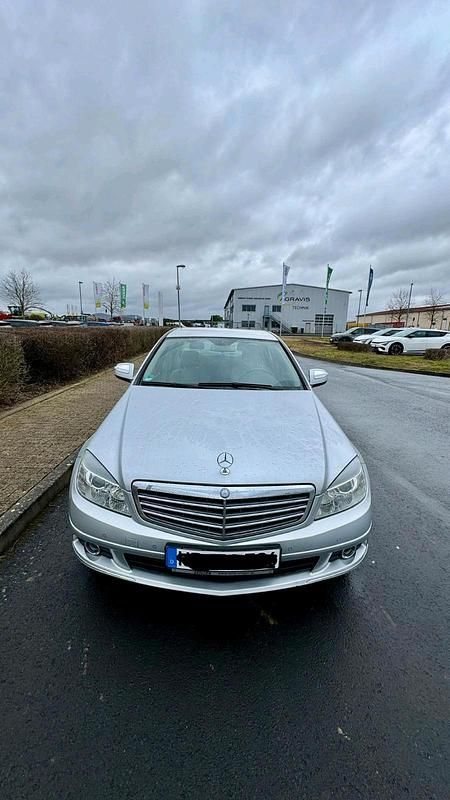 Gebraucht Mercedes C180 156 PS (114 kW) 2007 Silber Limousine