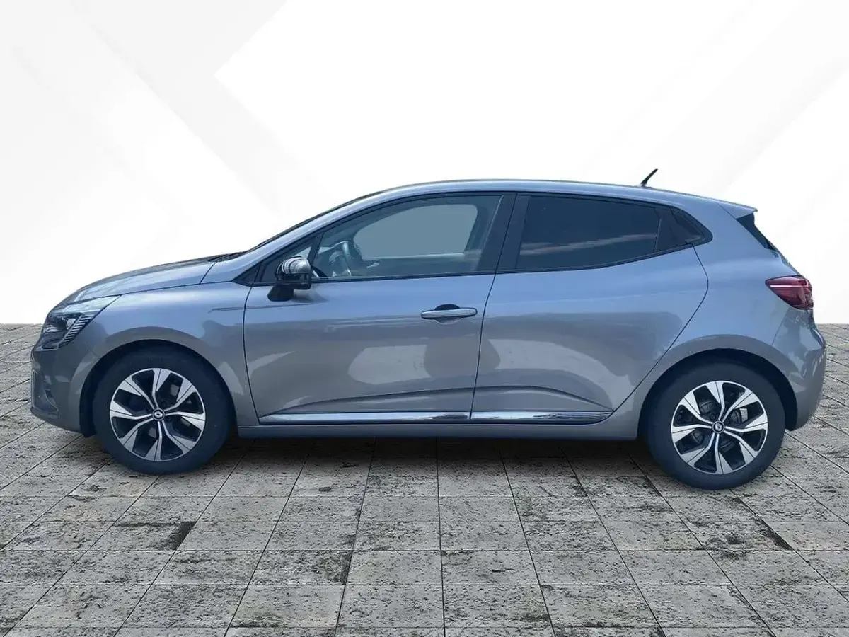 Gebraucht Renault Clio V Evolution 101 PS (74 kW) 2023 Grau Limousine