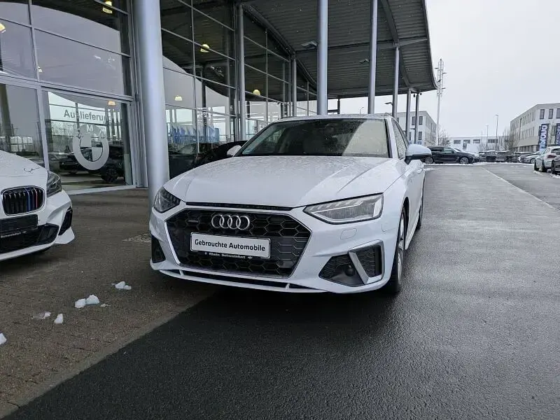 Gebraucht Audi A4 S-Line 286 PS (210 kW) 2022 Glacier wihte metallic Kombi