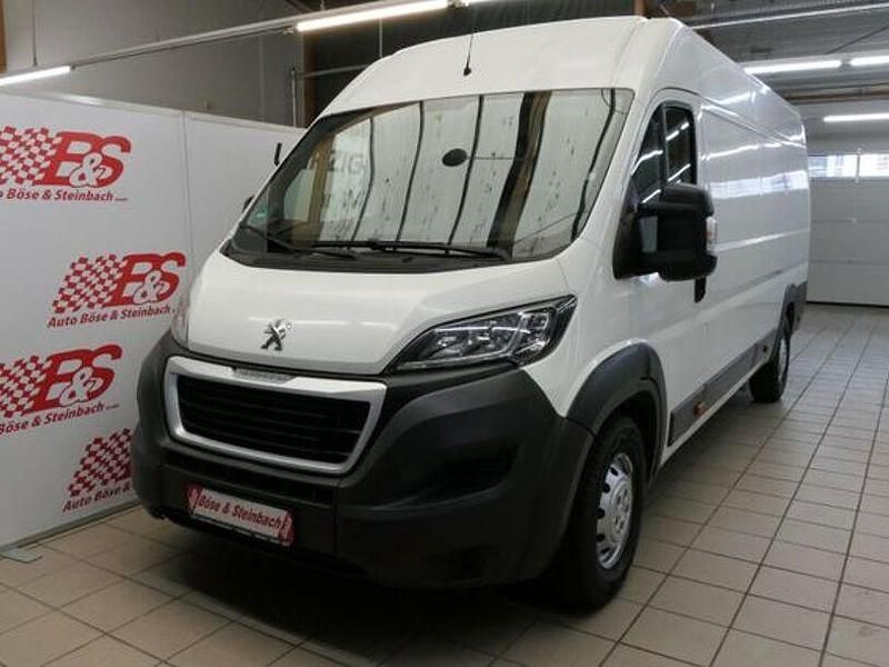 Weiss Gebraucht 2016 Peugeot Boxer Van | 10.474 € (Fairer Preis) - Bild 1/4