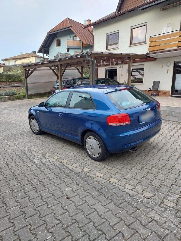 Gebraucht Audi A3 125 PS (91 kW) 2007 Blau Kleinwagen