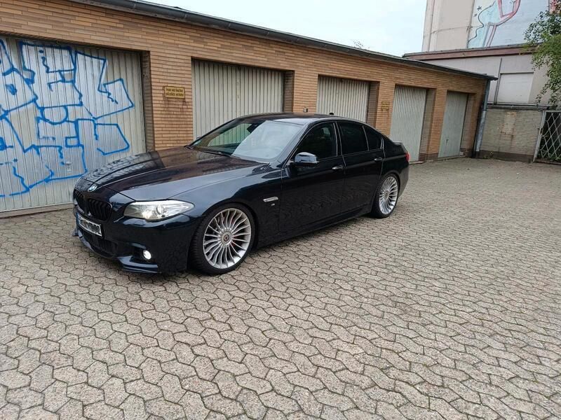 Schwarz Gebraucht 2014 BMW 530 Sport Line Limousine | 17.800 € (Etwas zu teuer) - Bild 1/4