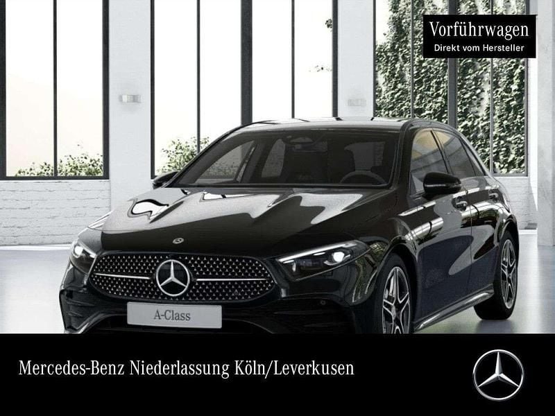 Grau Gebraucht 2025 Mercedes A180 AMG Limousine | 31.890 € (Fairer Preis) - Bild 1/4