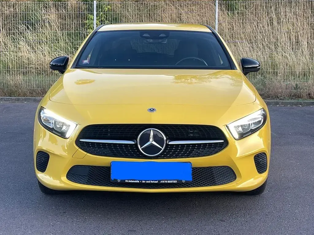 Gebraucht Mercedes A250 218 PS (160 kW) 2020 Gelb Limousine