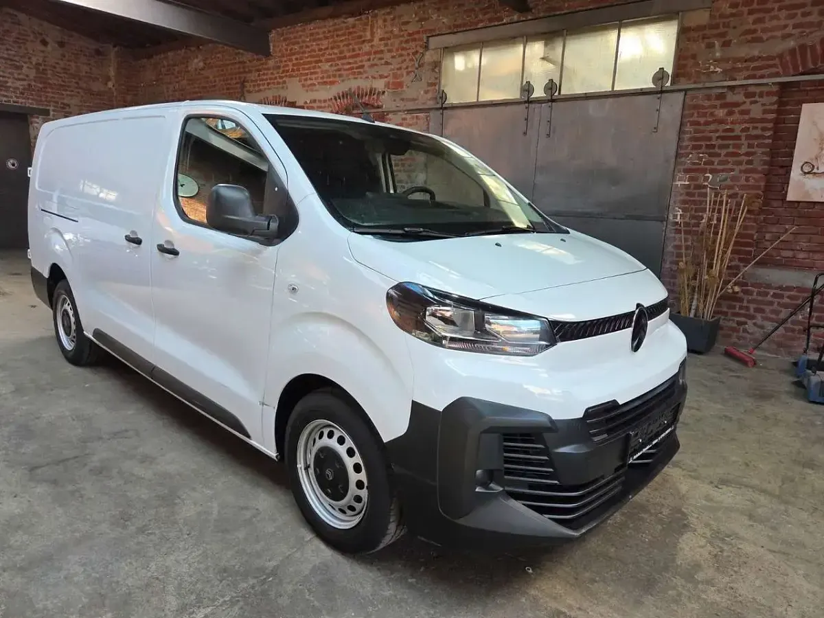 Gebraucht Citroën Jumpy 144 PS (105 kW) 2025 Weiß Van / Kleinbus