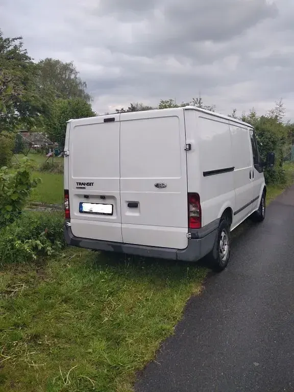 Gebraucht Ford Transit 86 PS (63 kW) 2011 Weiß Van / Kleinbus