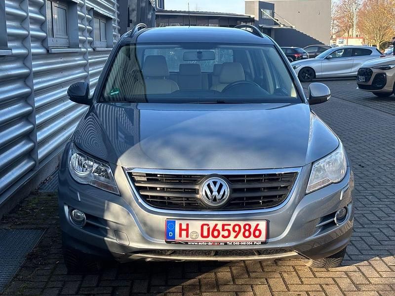 Gebraucht VW Tiguan 150 PS (110 kW) 2009 Grau SUV