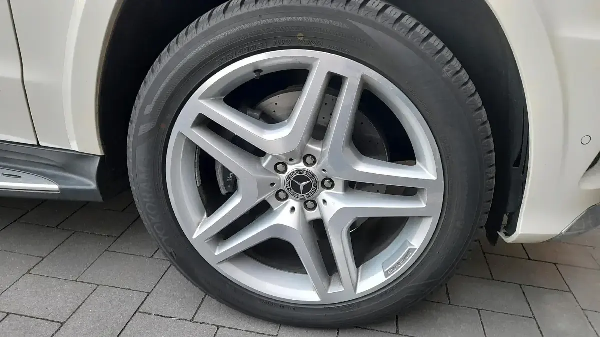 Gebraucht Mercedes GL55 AMG 435 PS (319 kW) 2015 Weiß SUV
