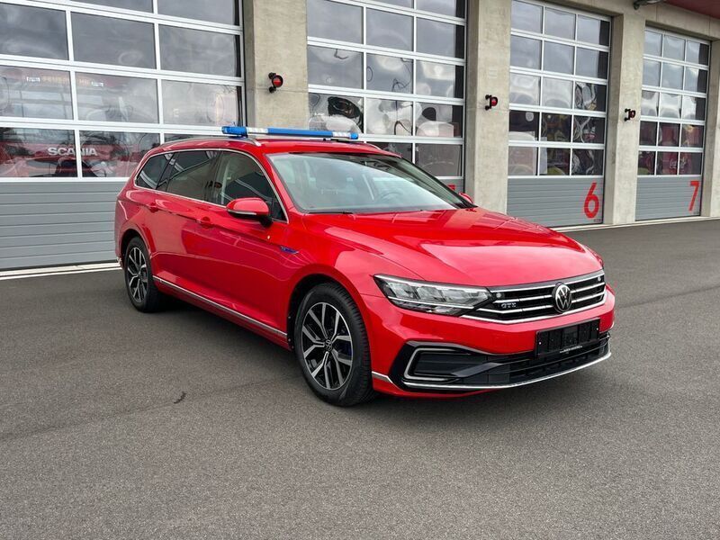 Gebraucht VW Passat GTE 218 PS (160 kW) 2021 Rot Kombi