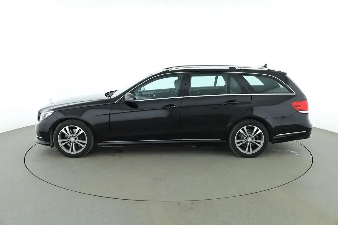 Gebraucht Mercedes E250 Avantgarde 204 PS (150 kW) 2017 Schwarz Kombi