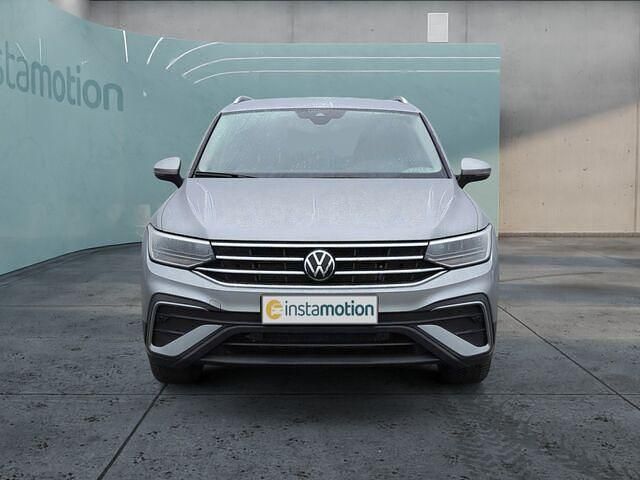 Gebraucht VW Tiguan Move 150 PS (110 kW) 2024 Silber SUV