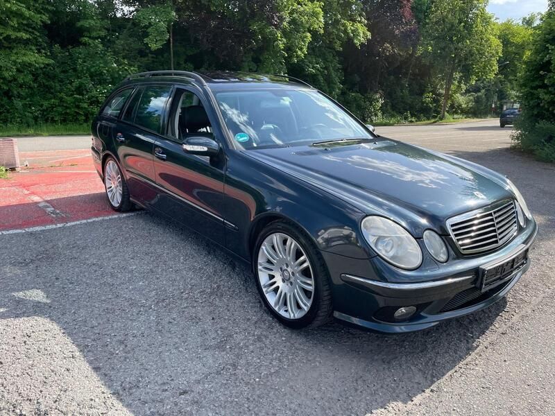 Schwarz Gebraucht 2005 Mercedes E350 AMG line Kombi | 4.999 € (Superpreis) - Bild 1/4