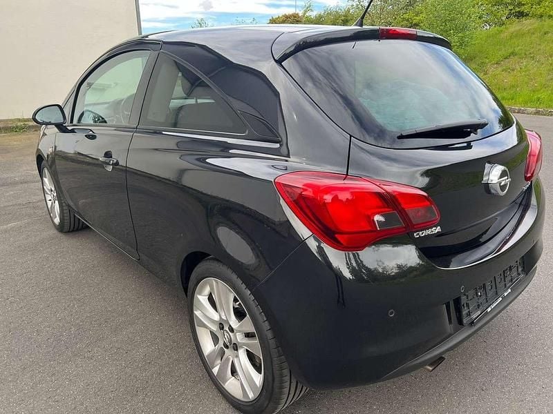 Gebraucht Opel Corsa Edition 101 PS (74 kW) 2016 Karbonschw graphitschw midnigh Kleinwagen