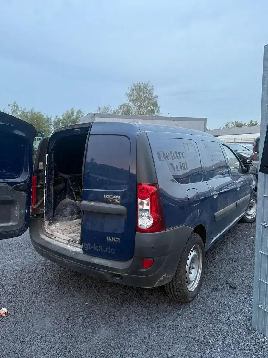 Usata Dacia Logan 75 CV (55 kW) 2009 Blu Station wagon