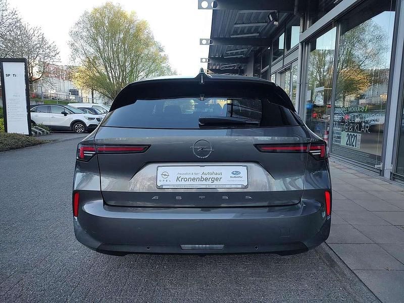 Gebraucht Opel Astra Enjoy 110 PS (80 kW) 2023 /typ aussenverkleidung metalliclackierung Kombi