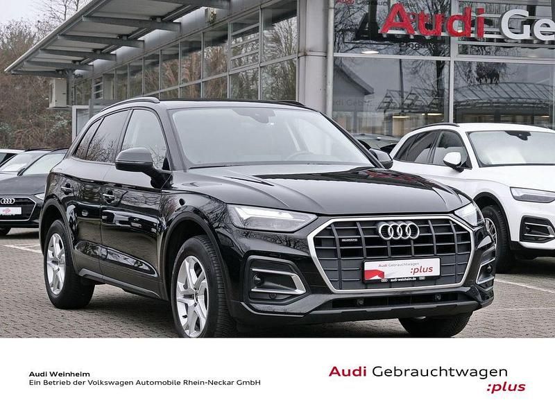Gebraucht Audi Q5 Sport 204 PS (150 kW) 2022 Mythosschwarz metallic SUV
