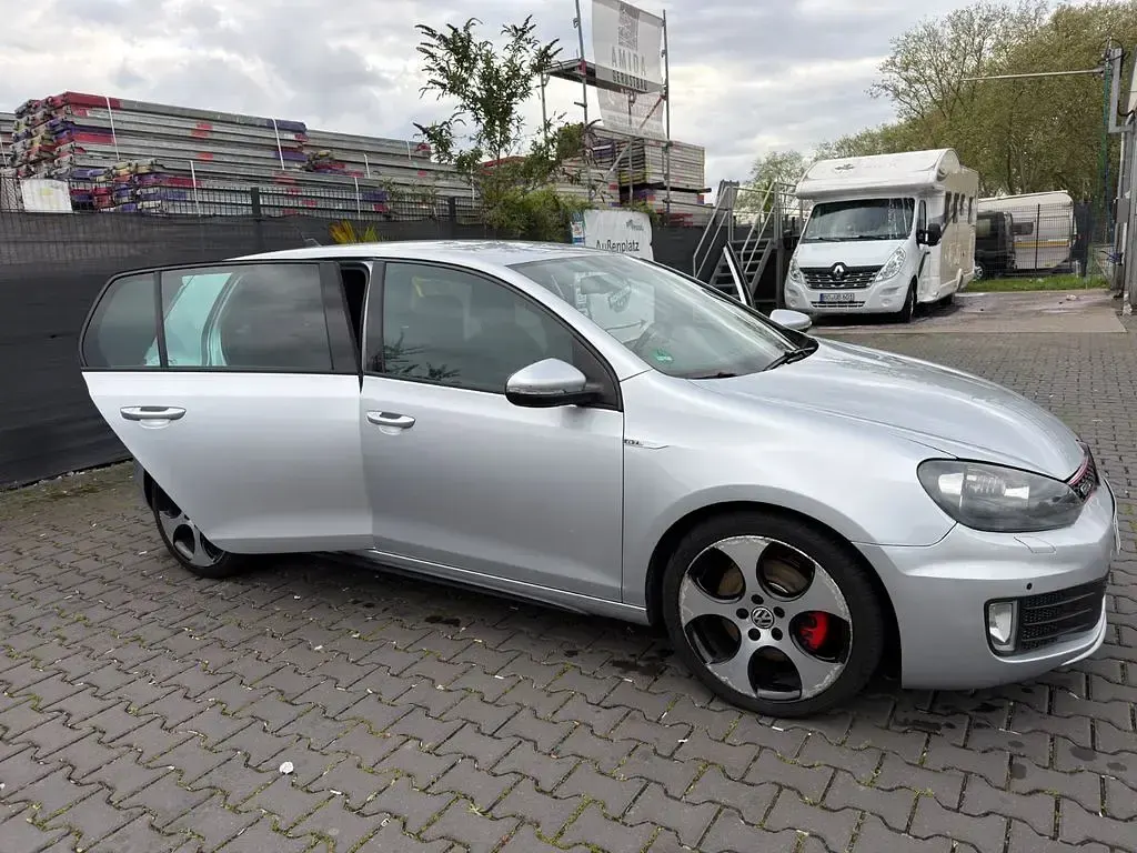 Gebraucht VW Golf VI GTD 170 PS (125 kW) 2009 Silber Kleinwagen