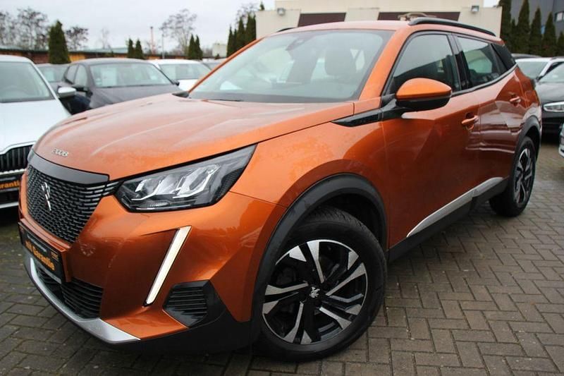 Gebraucht Peugeot 2008 Allure 131 PS (96 kW) 2020 Orange SUV