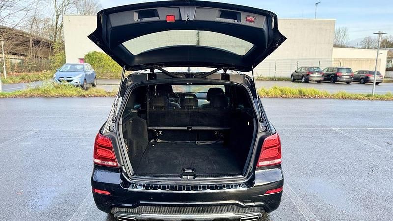 Gebraucht Mercedes GLK220 AMG line 170 PS (125 kW) 2015 Schwarz SUV
