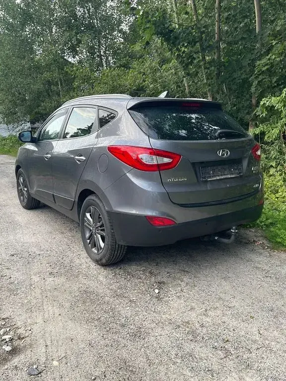 Gebraucht Hyundai ix35 Style 184 PS (135 kW) 2015 Grau SUV