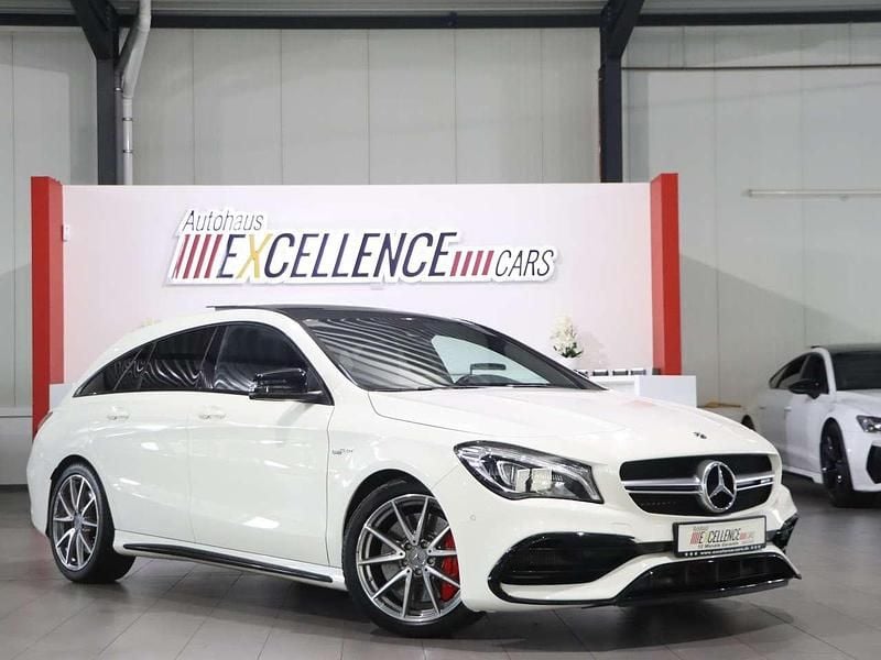 Calcitweiss/zirrusweiss Gebraucht 2017 Mercedes CLA45 AMG AMG Kombi | 26.777 € (Guter Preis) - Bild 1/4