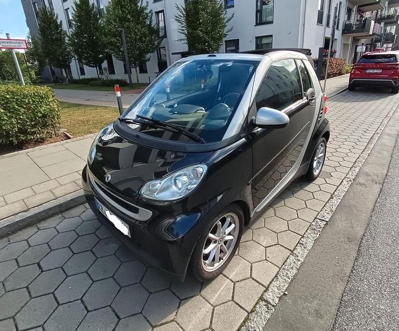 Schwarz Gebraucht 2009 Smart ForTwo Cabrio Passion Cabrio | 3.300 € (Guter Preis) - Bild 1/4