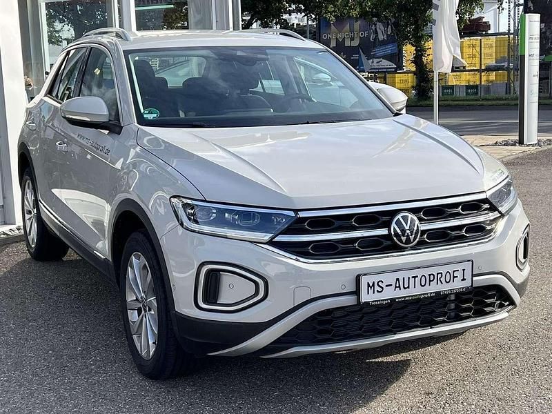 Gebraucht VW T-Roc Style 150 PS (110 kW) 2025 Ascotgrau SUV