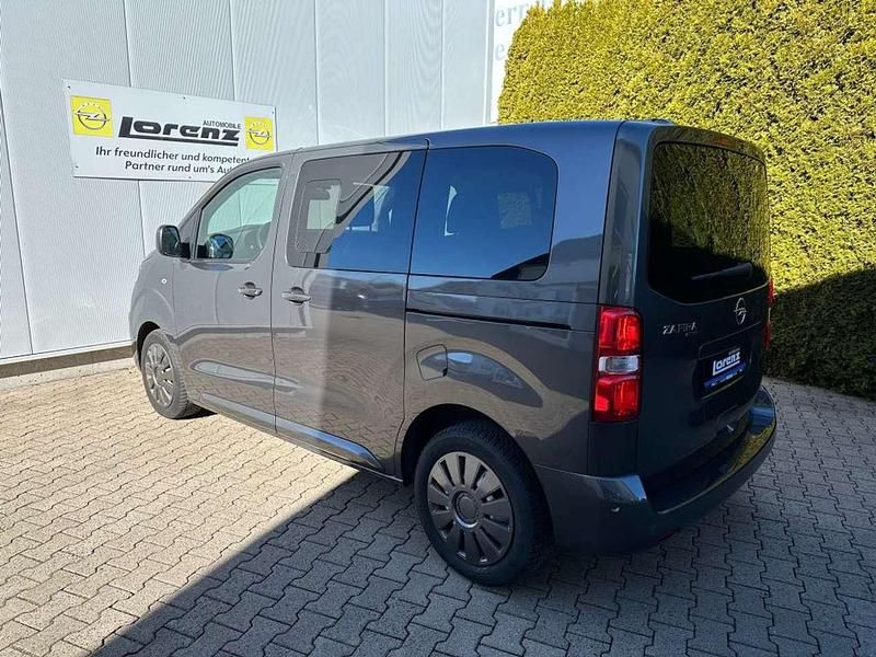 Gebraucht Opel Zafira Edition 150 PS (110 kW) 2021 Mondstein grau metallic Van / Kleinbus