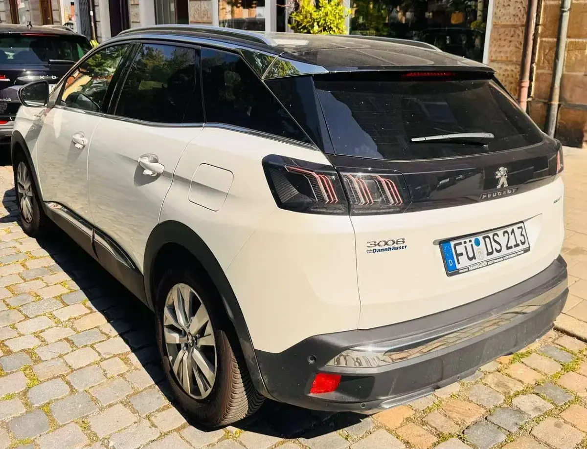 Gebraucht Peugeot 3008 GT 200 PS (147 kW) 2021 Weiß SUV