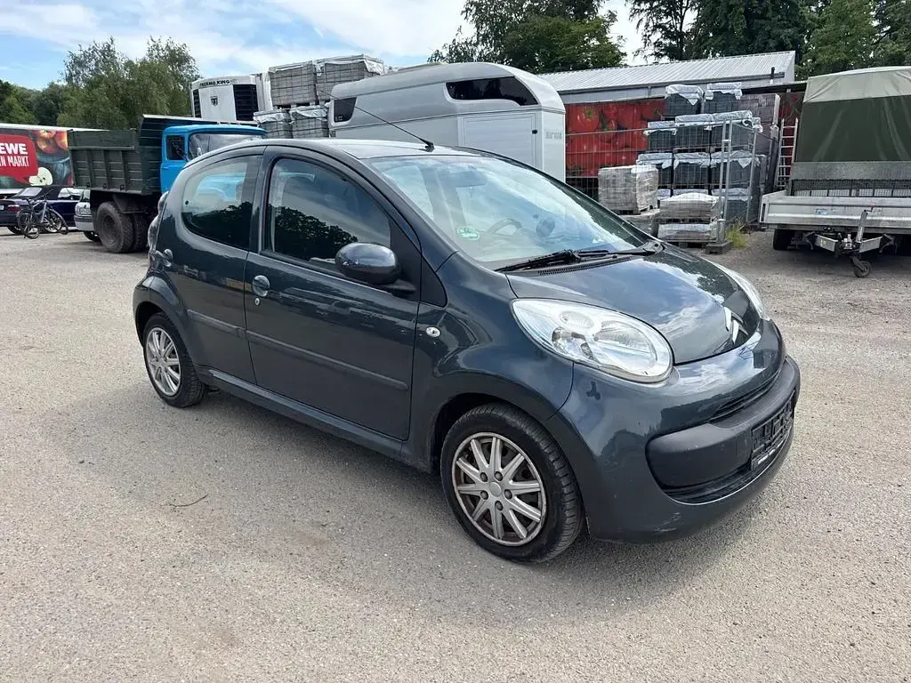 Gebraucht Citroën C1 Style 54 PS (39 kW) 2008 Grau Kleinwagen