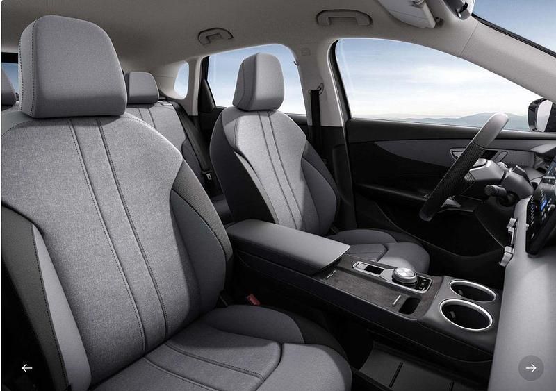 Neu MG S5 Comfort 125 kW (170 PS) 2025 Blau SUV