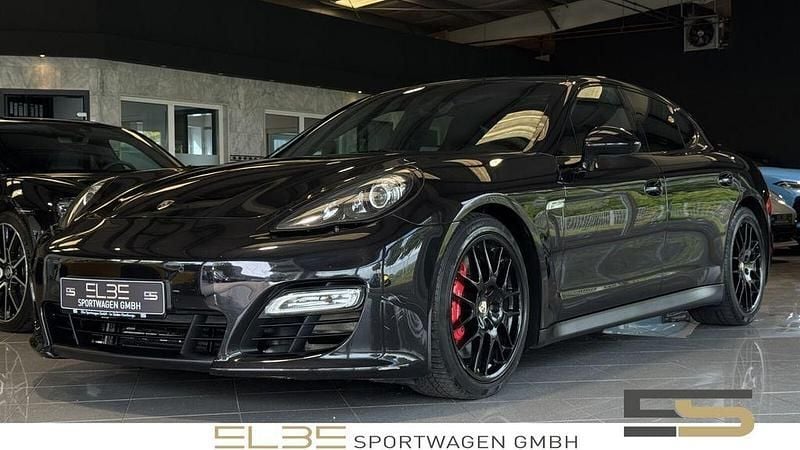 Schwarz Gebraucht 2013 Porsche Panamera GTS Sport Limousine | 34.850 € (Fairer Preis) - Bild 1/4