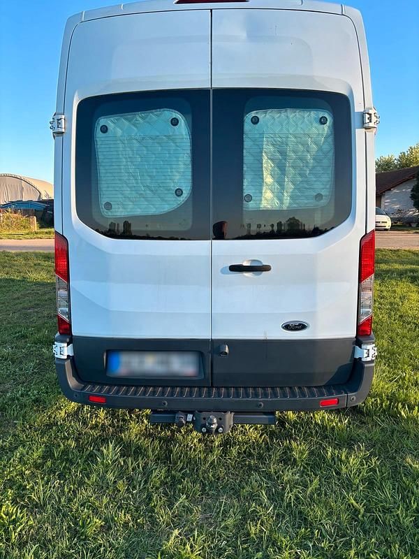 Second-hand Ford Transit 130 CP (95 kW) 2016 Alb Monovolum