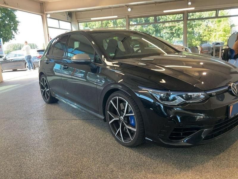 Schwarz Gebraucht 2021 VW Golf VIII R Limousine | 22.850 € - Bild 1/4