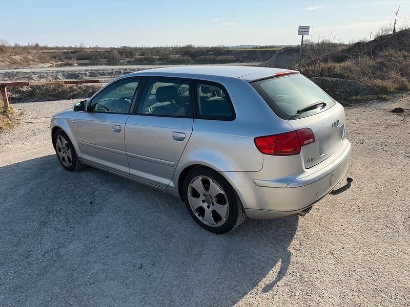 Gebraucht Audi A3 170 PS (125 kW) 2006 Silber Kleinwagen