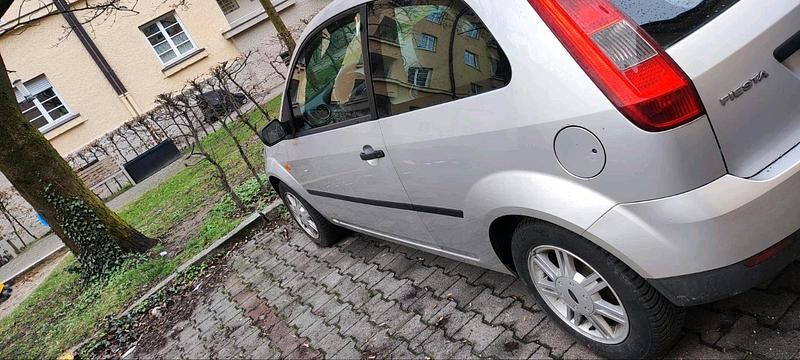 Gebraucht Ford Fiesta 2002 Kleinwagen