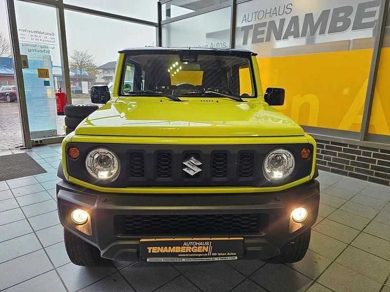 Gebraucht Suzuki Jimny Comfort+ 102 PS (75 kW) 2019 Gelb SUV