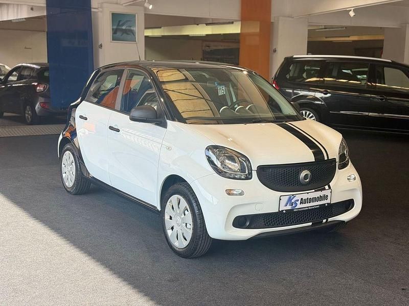 Schwarz Gebraucht 2015 Smart ForFour Basis Limousine | 7.699 € (Etwas zu teuer) - Bild 1/4