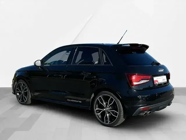 Używany Audi S1 Sportback Basis 231 KM (169 kW) 2017 Czarny Hatchback