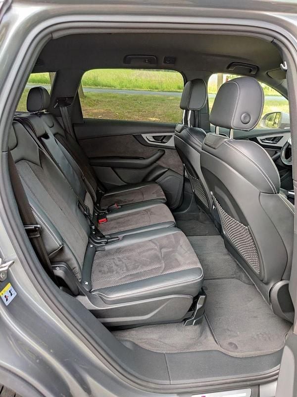 Gebraucht Audi Q7 Sport 272 PS (200 kW) 2017 Grau SUV