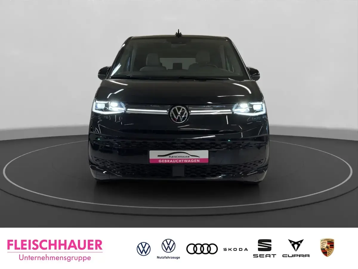 Gebraucht VW Multivan Life 150 PS (110 kW) 2025 Van / Kleinbus