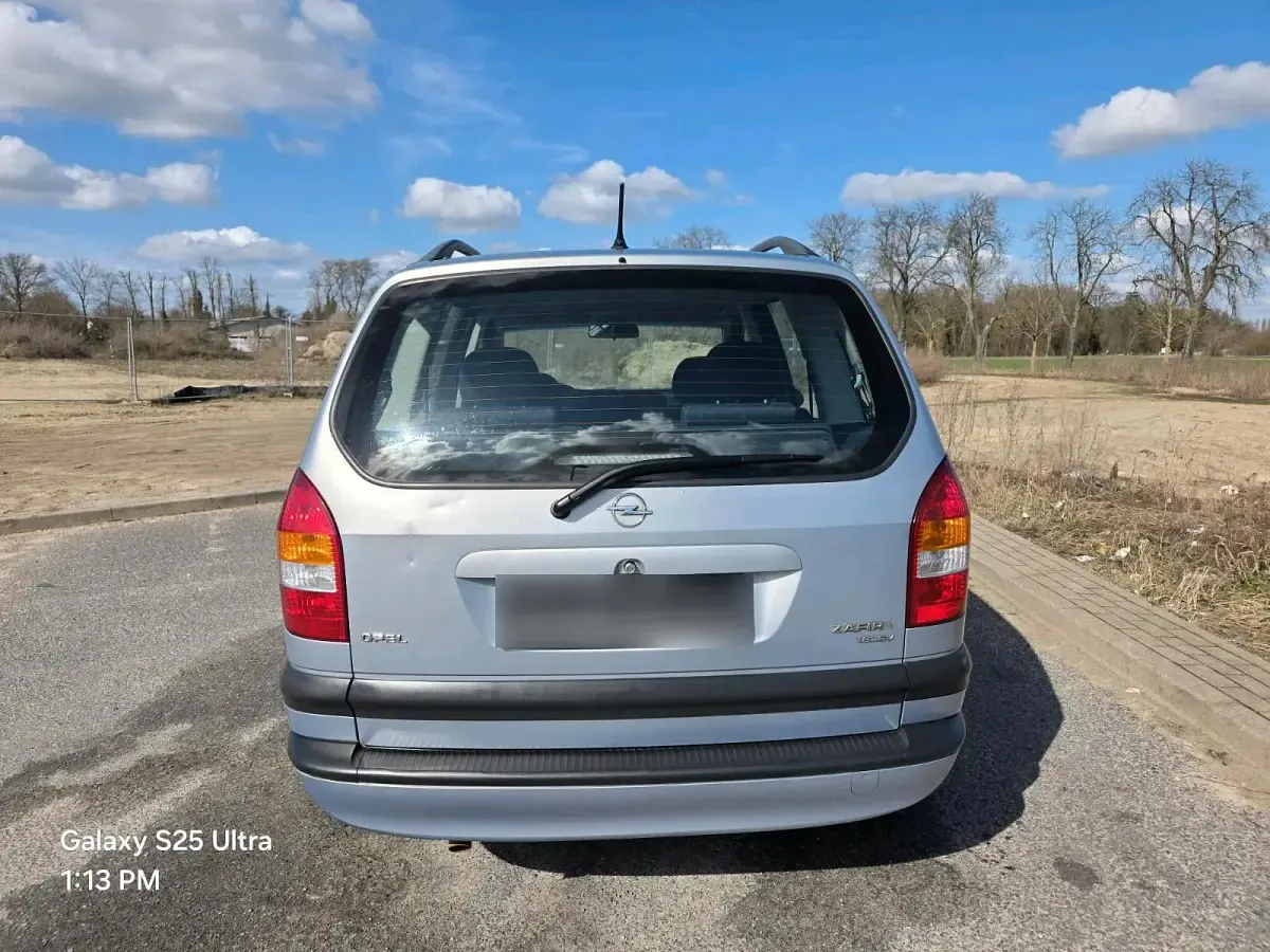 Gebraucht Opel Zafira 116 PS (85 kW) 2000 Grau Van / Kleinbus