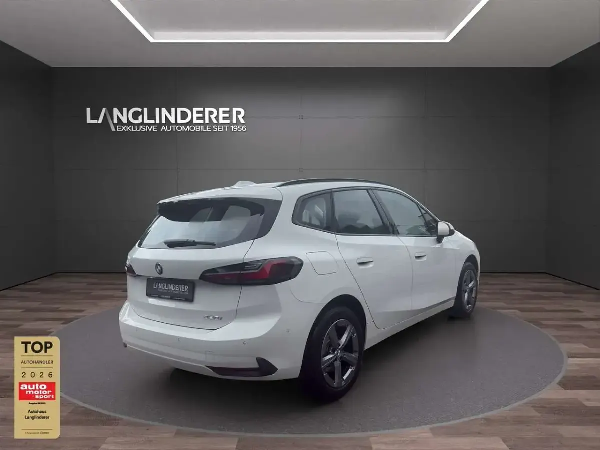 Gebraucht BMW 220 Active Tourer 170 PS (125 kW) 2025 Alpinweiss iii Van / Kleinbus