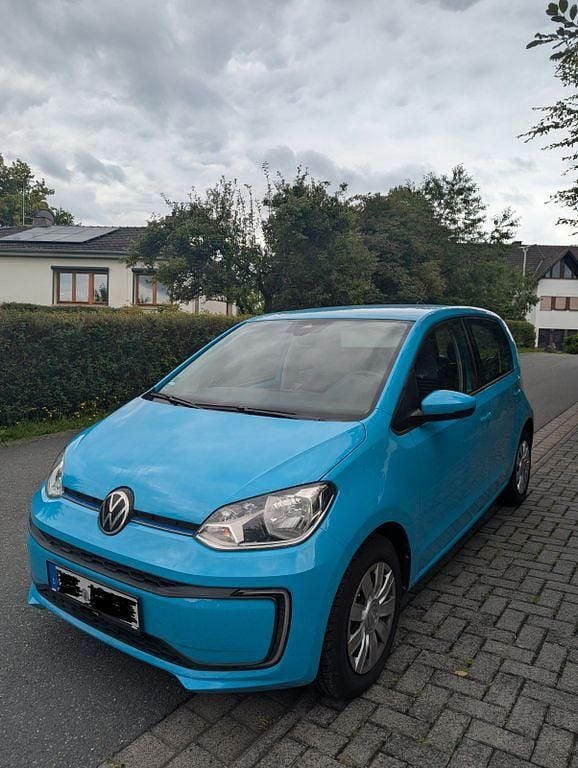 Blau Gebraucht 2021 VW e-up! Kleinwagen | 11.900 € (Superpreis) - Bild 1/4
