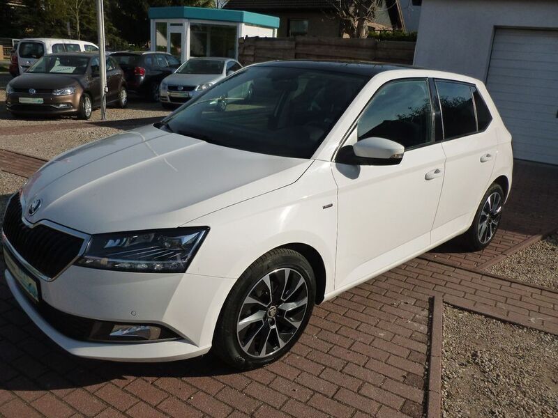 Weiß Gebraucht 2021 Skoda Fabia Best of Kleinwagen | 15.900 € (Fairer Preis) - Bild 1/4