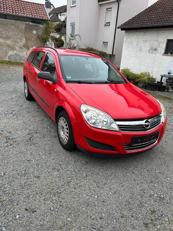 Rot Gebraucht 2009 Opel Astra Kombi | 2.500 € (Fairer Preis) - Bild 1/4