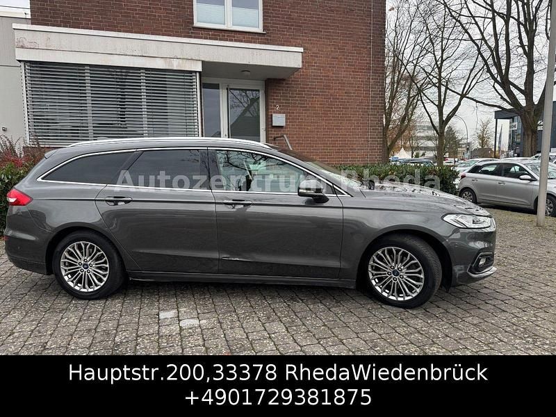 Gebraucht Ford Mondeo Titanium 190 PS (139 kW) 2020 Grau Kombi