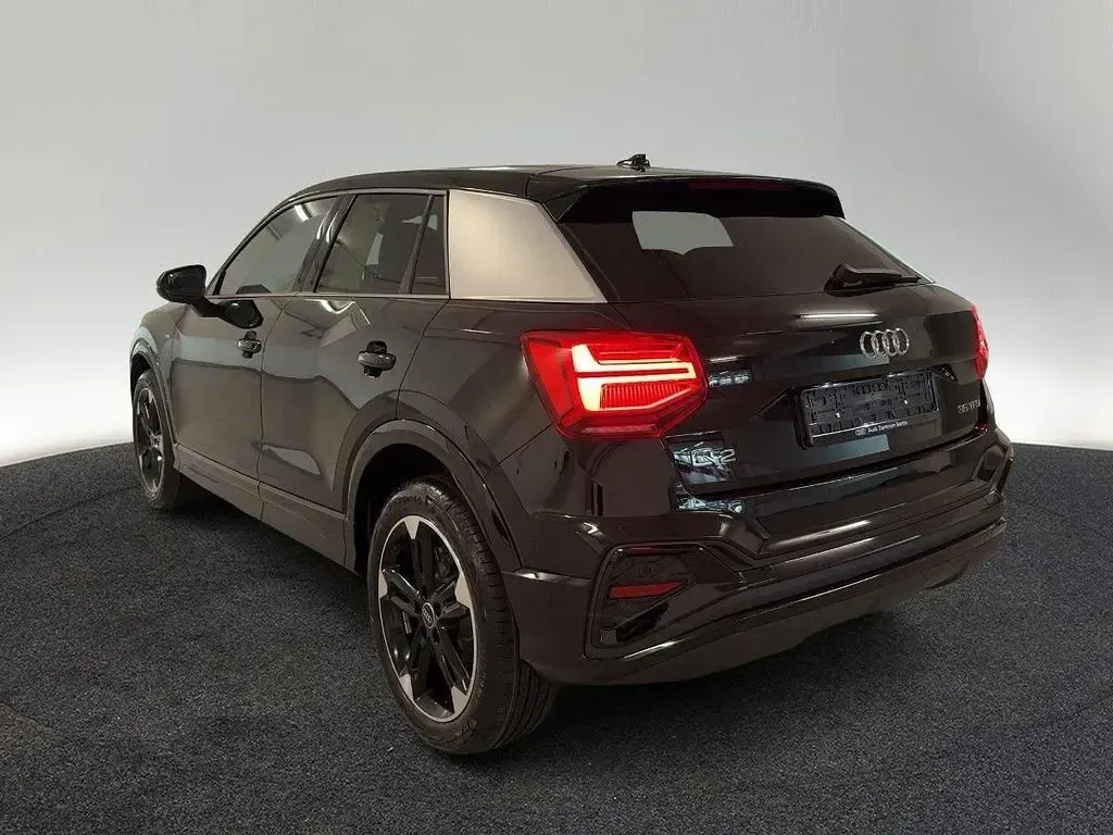Neu Audi Q2 S-Line 150 PS (110 kW) 2026 Schwarz SUV